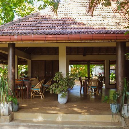 Omia Hotel Tangalle Exterior foto