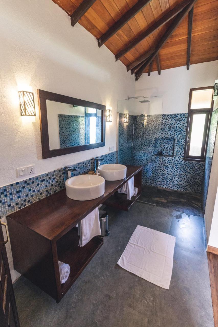 Omia Hotel Tangalle Exterior foto